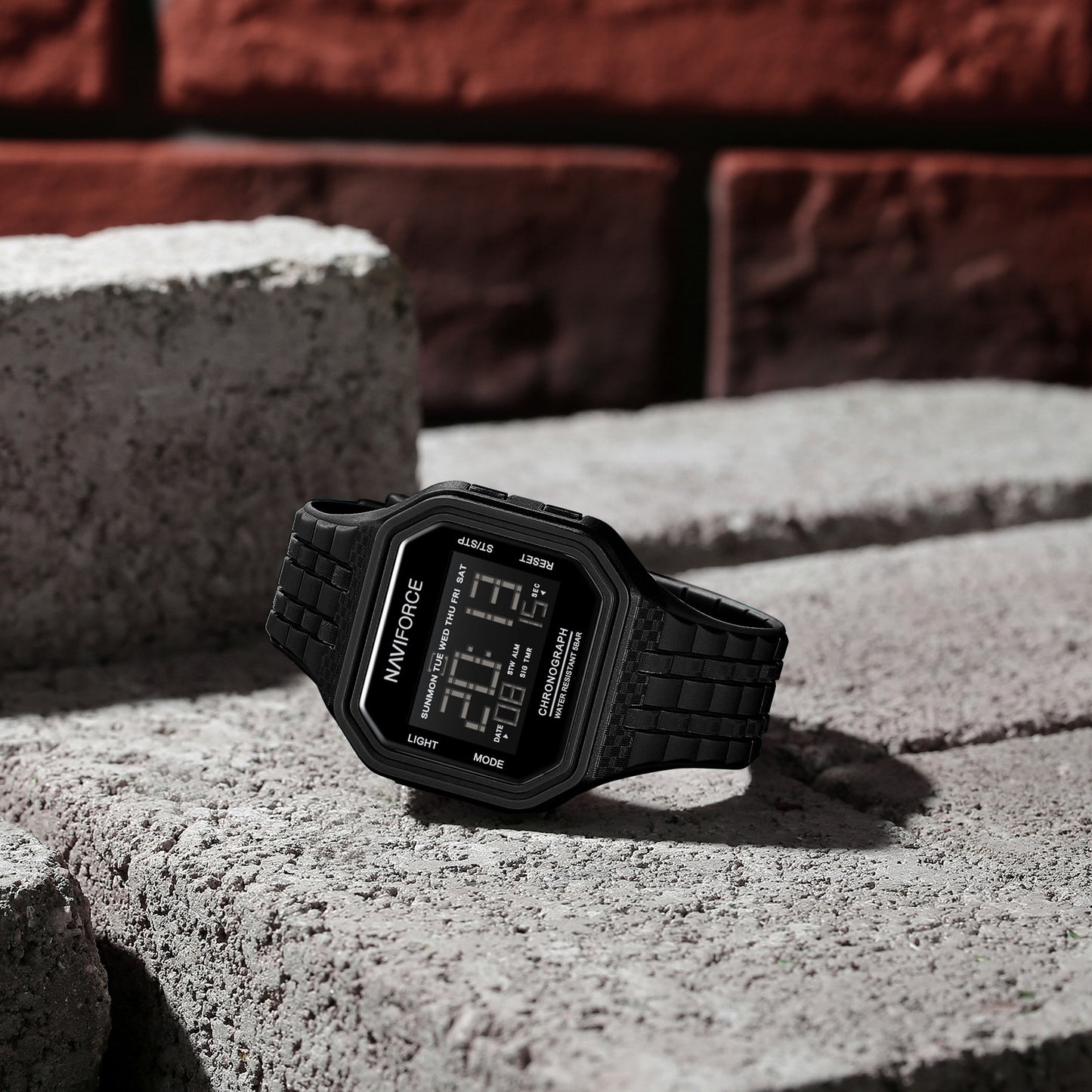 Naviforce 7116 Volda Men Digital Watch - Black