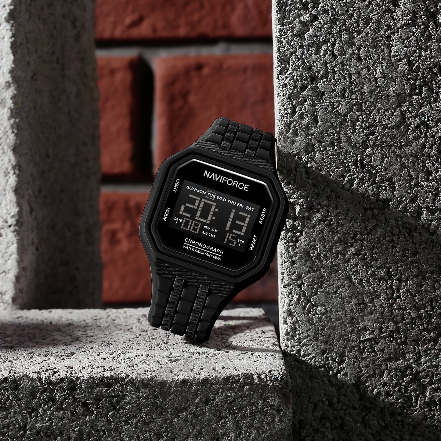 Naviforce 7116 Volda Men Digital Watch - Black