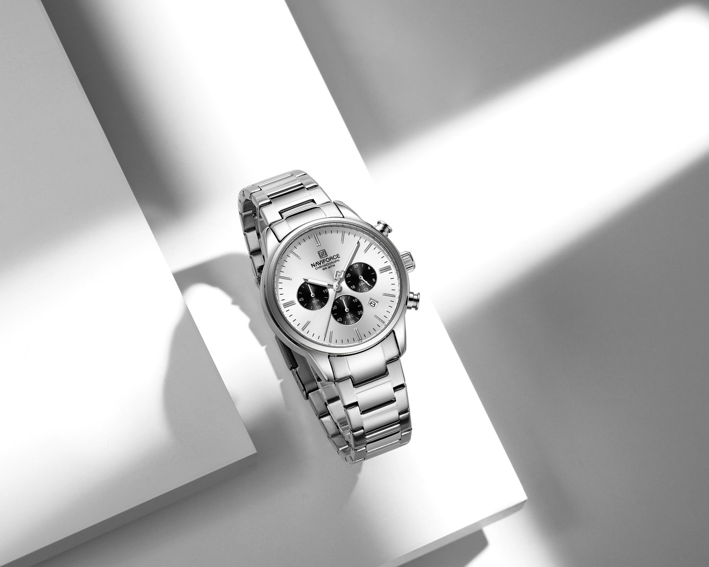 Naviforce 8076 Ambiance Men Watch - Silver