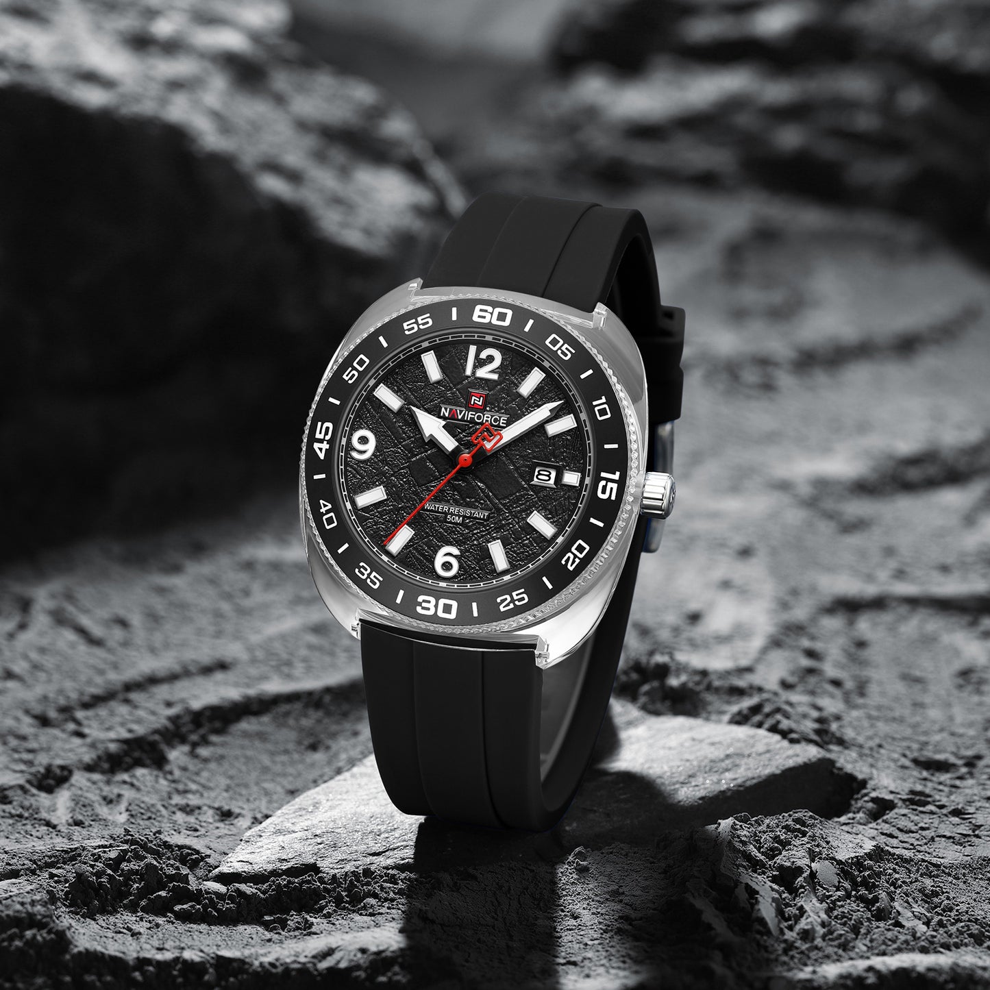 Naviforce 7130 Foxfire Unisex Silicone Watch - Black